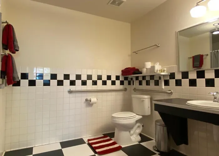 Apartment Brunswick 102 Kingman