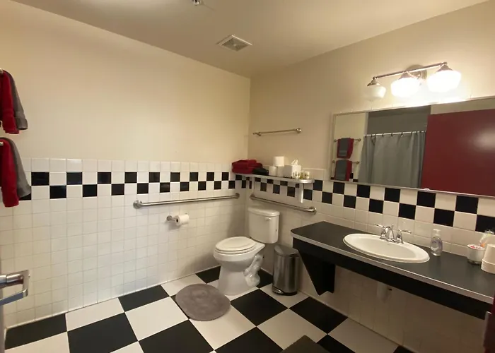 Brunswick 102 Apartment *